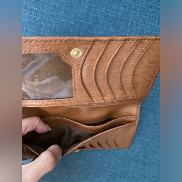 NWOT Lauren Ralph Lauren Genuine Leather Brown Fold Long Wallet Gold Hardware - Picture 7 of 13